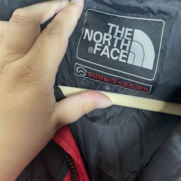 North Face Summit Series Vest Mens Small Red Black Puffer Insulated Goose Down - Picture 5 of 14